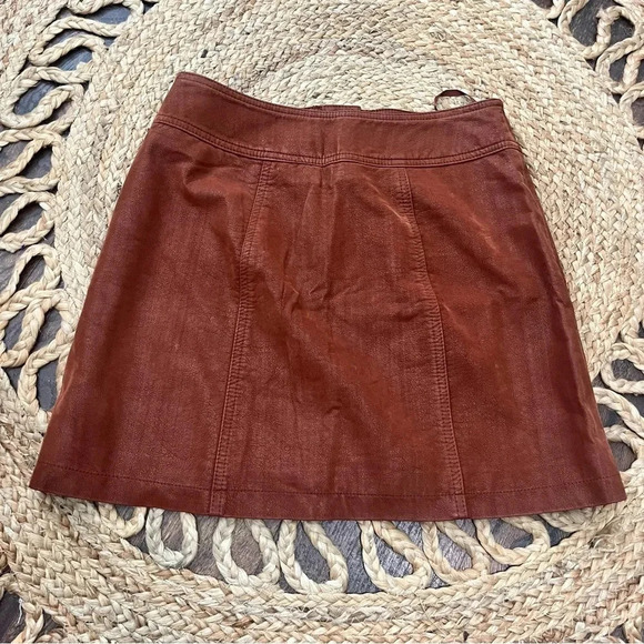 Free People faux leather skirt size 2 - Picture 4 of 5